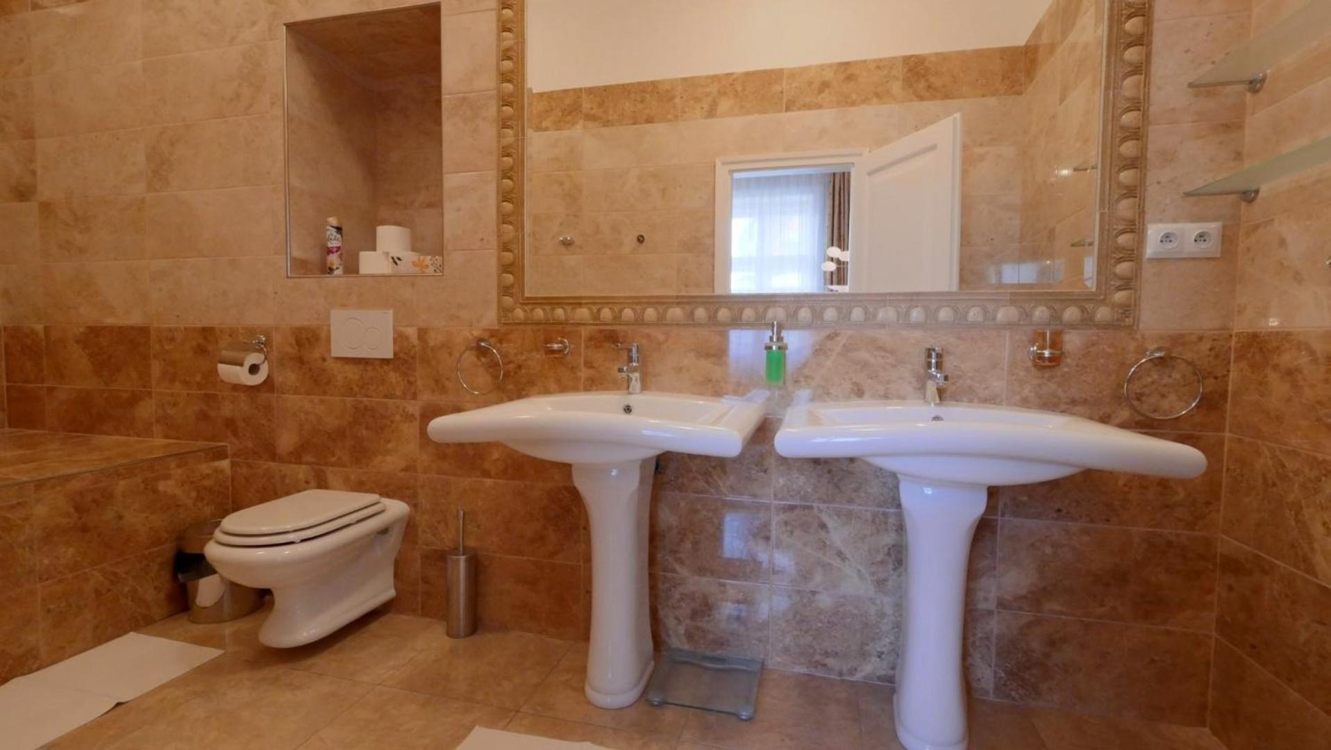 Velky 3I Apartman V Centre Mesta Bratislava Extérieur photo