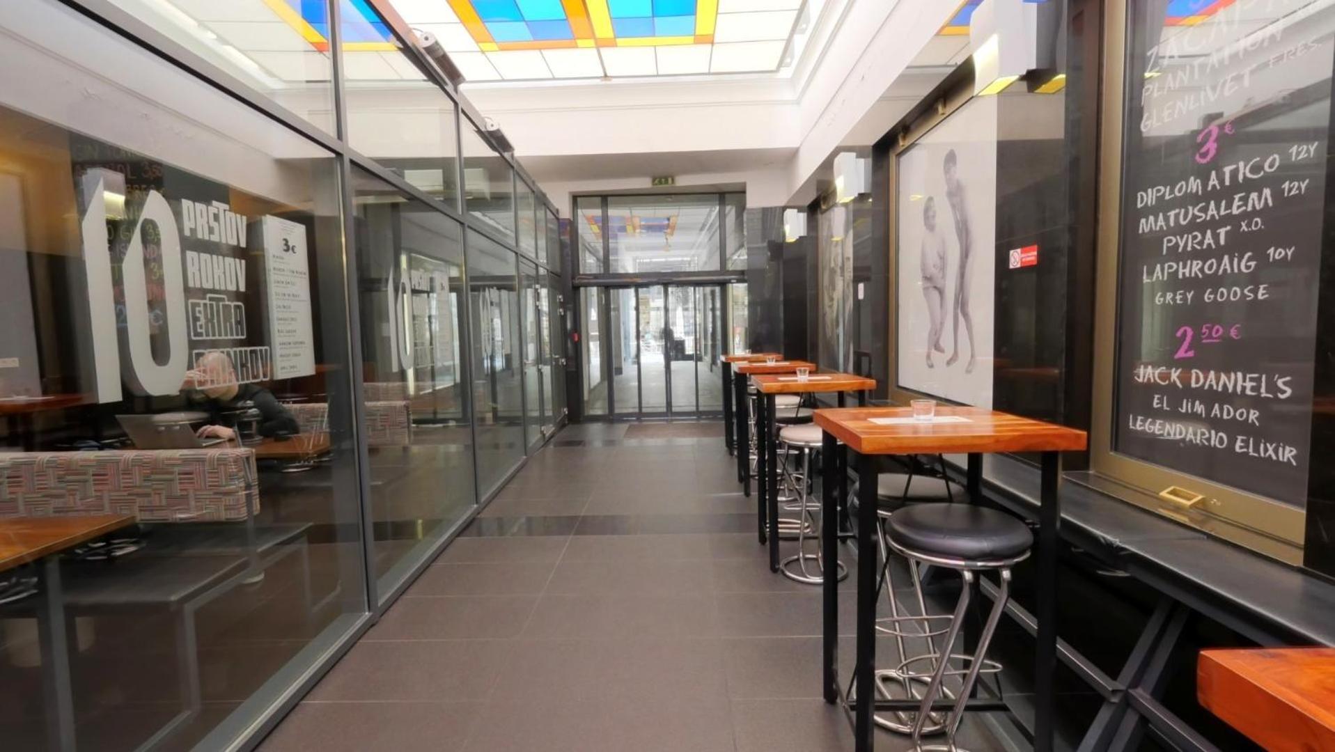 Velky 3I Apartman V Centre Mesta Bratislava Extérieur photo